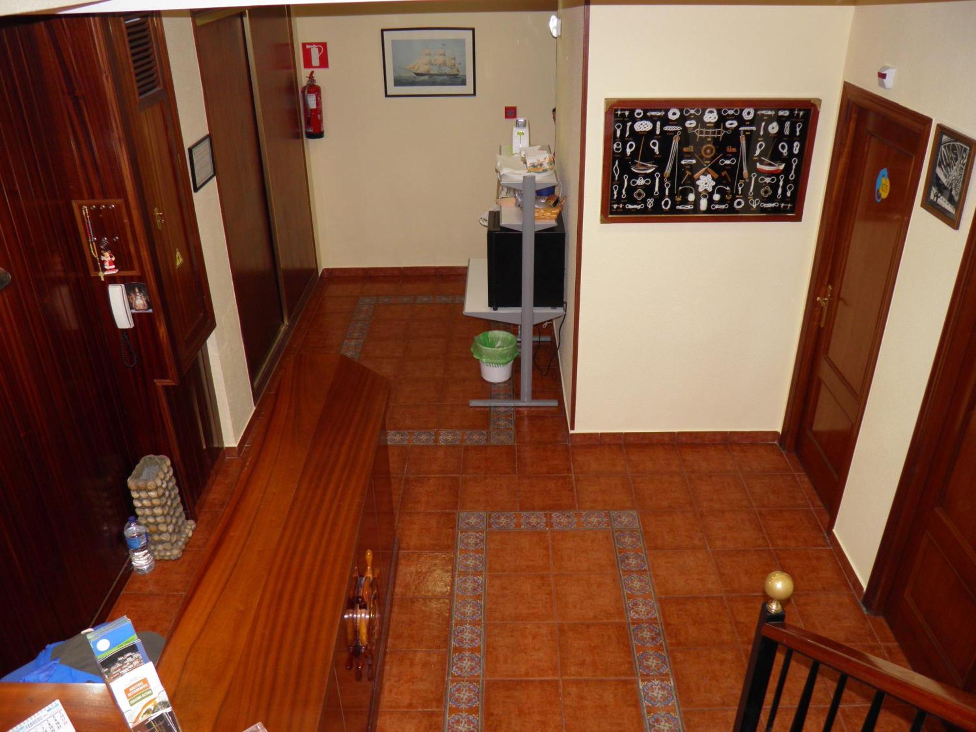 Pension El Camarote Cudillero Bagian luar foto