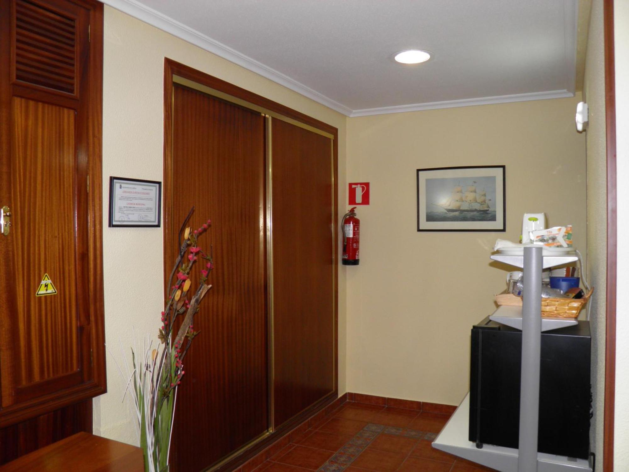 Pension El Camarote Cudillero Bagian luar foto