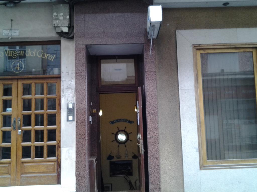 Pension El Camarote Cudillero Bagian luar foto